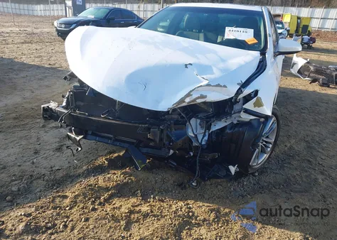 2015 Toyota Camry Se z USA, uszkodzony, nr VIN 4T1BF1FK0FU082508